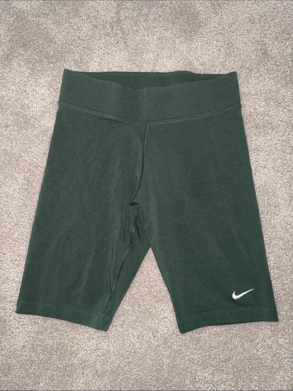Nike Women's Dark Green High-Rise Bike Shorts